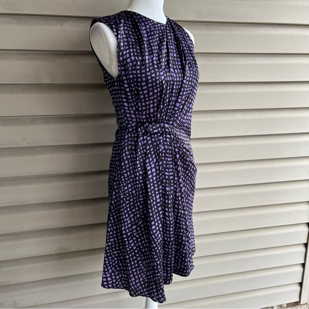 •Theme• Sleeveless Asymmetrical Dress - Size Medium - Picture 5 of 9